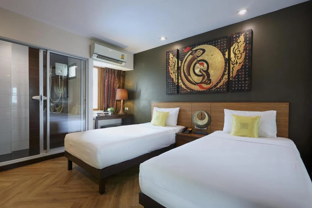 Super Deluxe Twin room at Sleep Withinn Bangkok